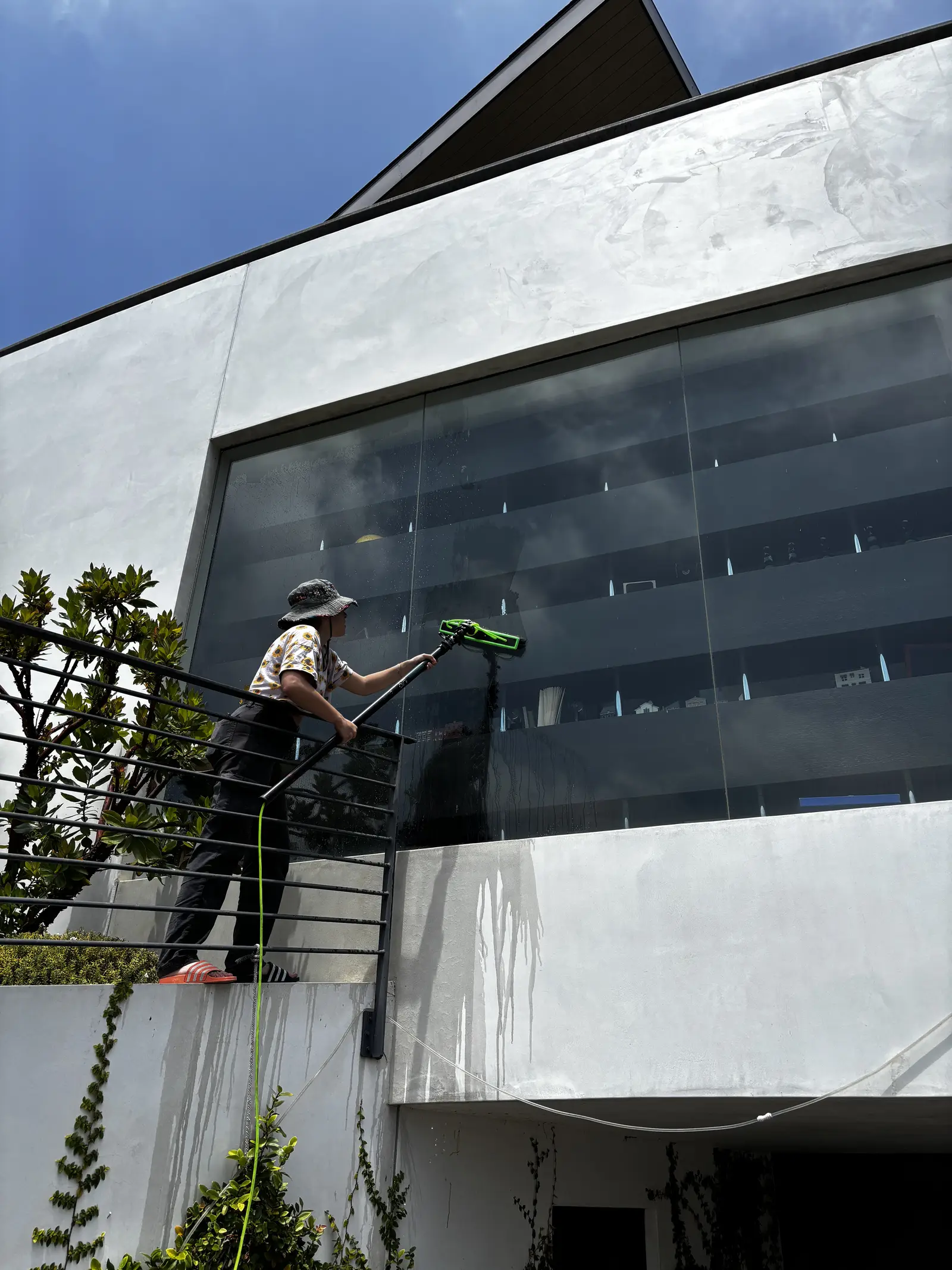 Window Cleaning in Brentwood